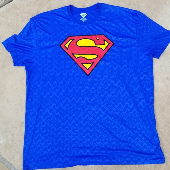DC Comics Other - DC Comics Superman Breathable Shirt Sz 2XL EUC
